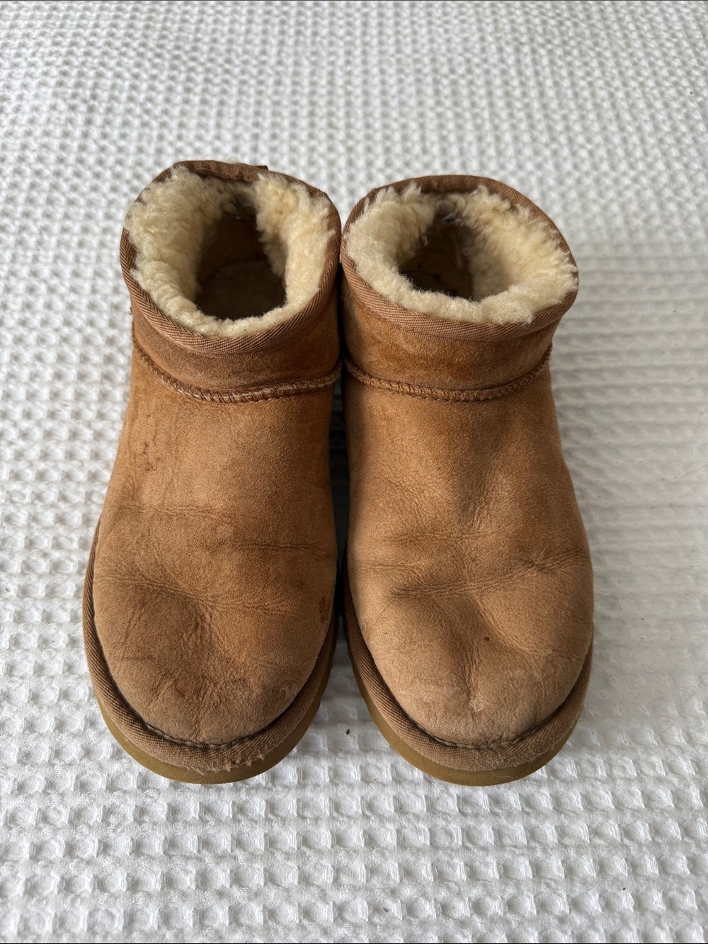UGG Chestnut Suede Short Sheepskin Boots - Picture 2 of 6